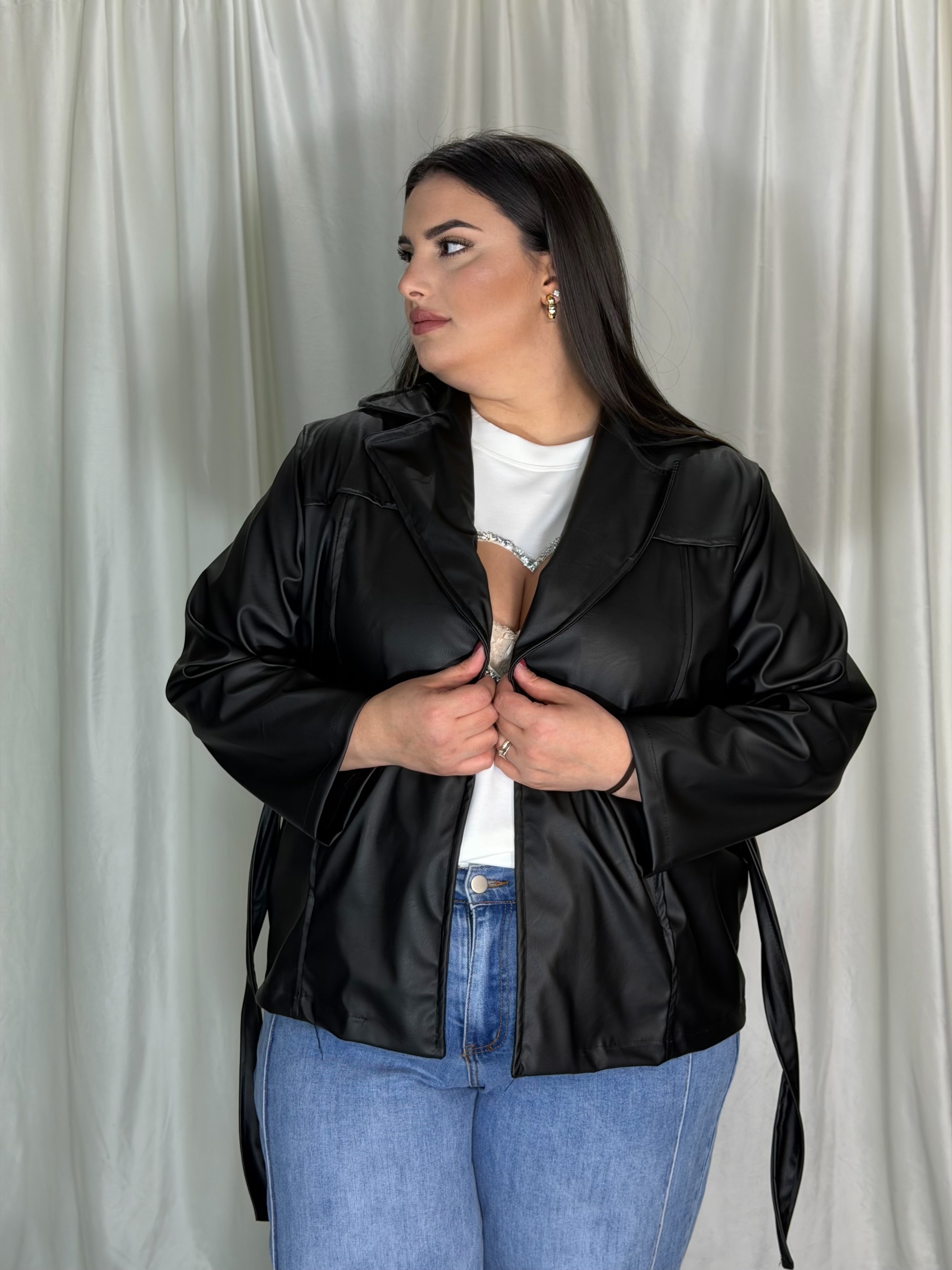 Giubbotto in eco pelle nero